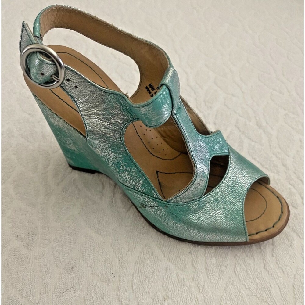 BORN CROWN Sz 6 "Caity" Teal Metallic Leather Slingback Wedge Sandal